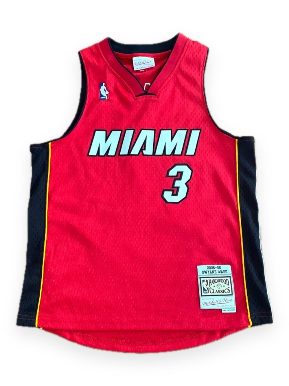 Mitchell Ness Dwyane Wade Miami Heat Swingman Jersey Youth L 14/16